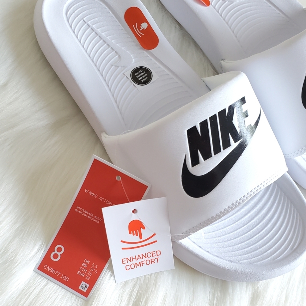 Nike Victori One Womenās Slide Size 8 - Picture 3 of 5